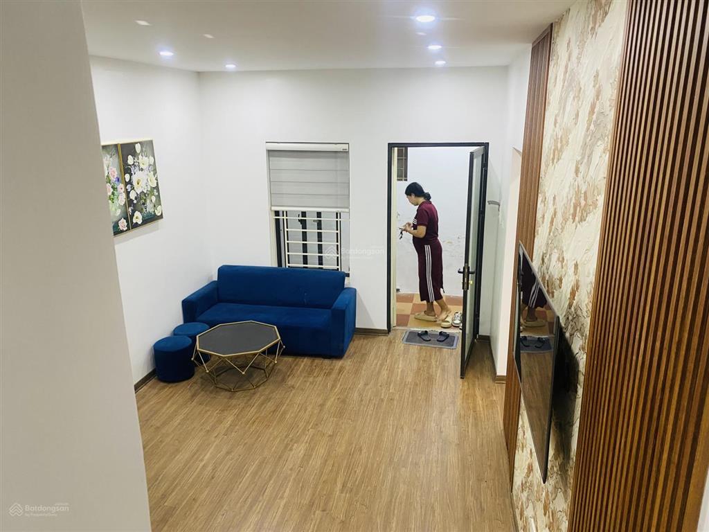Chủ ngộp giảm sâu bán rẻ căn penthouse 2 tầng 95m2  3pn 2wc tập thể quân đội 120 hoàng quốc việt