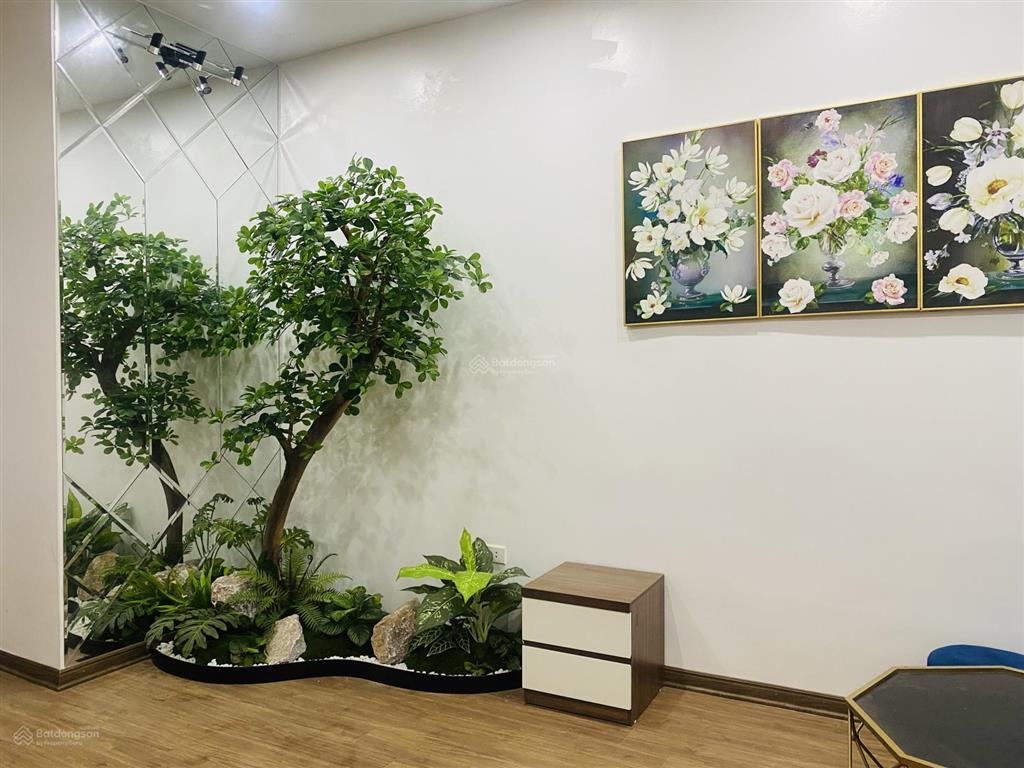 Chủ ngộp giảm sâu bán rẻ căn penthouse 2 tầng 95m2  3pn 2wc tập thể quân đội 120 hoàng quốc việt