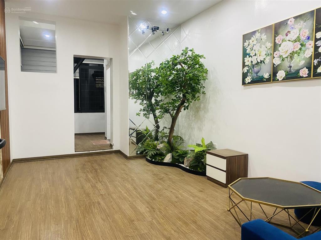 Chủ ngộp giảm sâu bán rẻ căn penthouse 2 tầng 95m2  3pn 2wc tập thể quân đội 120 hoàng quốc việt