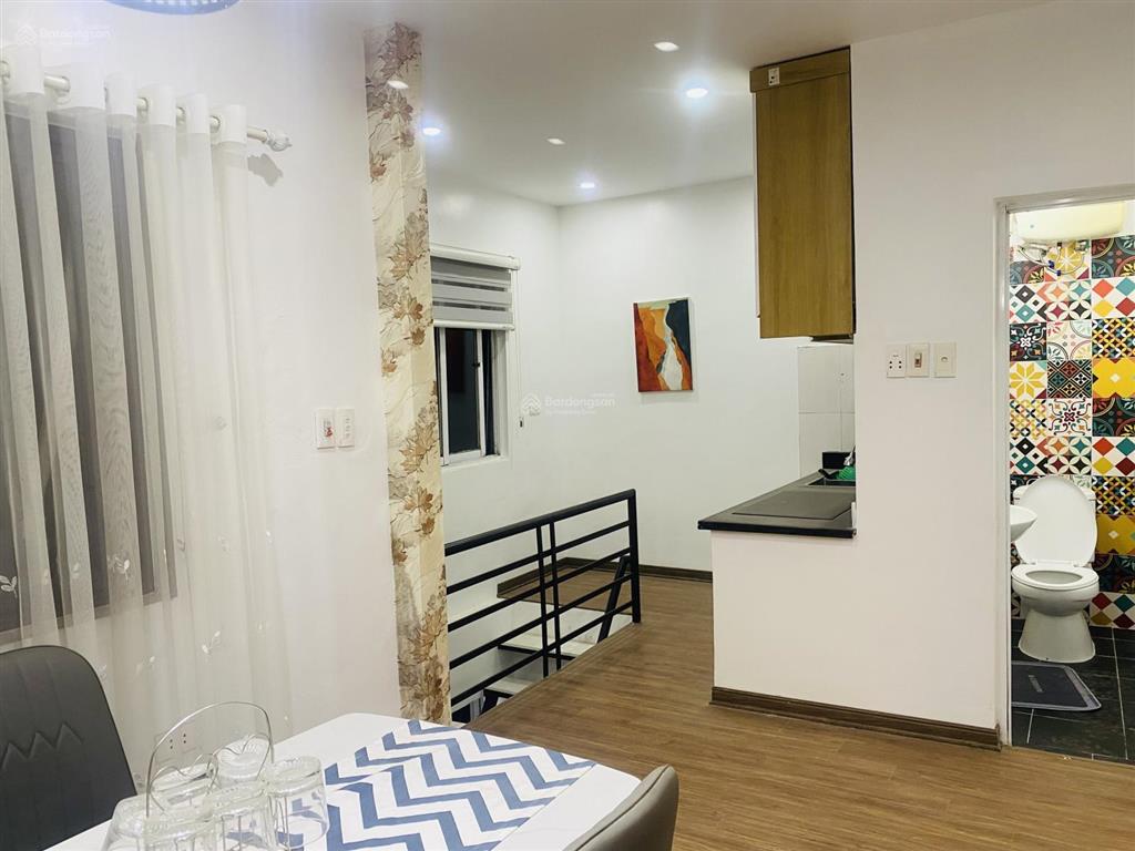 Chủ ngộp giảm sâu bán rẻ căn penthouse 2 tầng 95m2  3pn 2wc tập thể quân đội 120 hoàng quốc việt