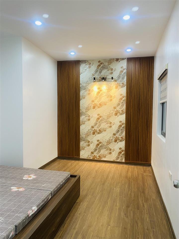 Chủ ngộp giảm sâu bán rẻ căn penthouse 2 tầng 95m2  3pn 2wc tập thể quân đội 120 hoàng quốc việt