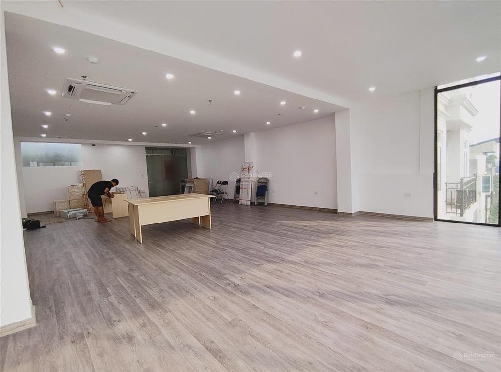 Cho thuê khai thác nguyên toà vp 10 tầng 188m2 mặt đường nguyễn hoàng, nam từ liêm