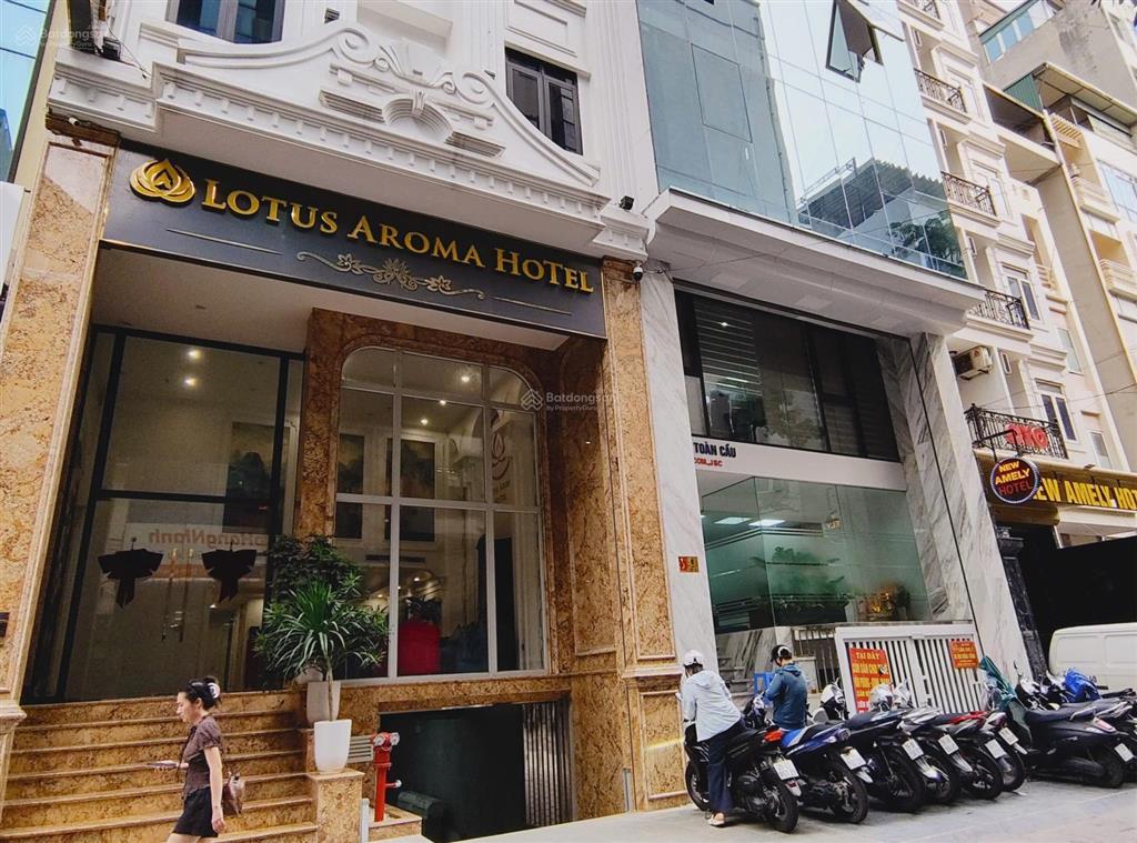 Cho thuê khai thác nguyên toà vp 10 tầng 188m2 mặt đường nguyễn hoàng, nam từ liêm