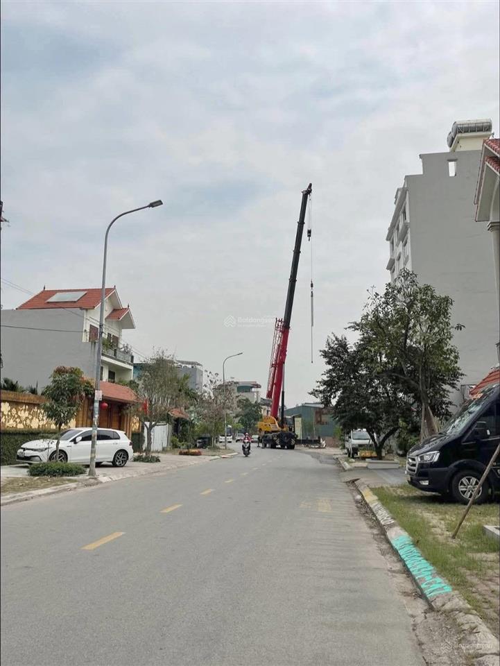 Nhà mặt phố phạm ngọc thạch, p cao xanh, tp hạ long, giá tốt 28 tỷ, 150m2 hot!