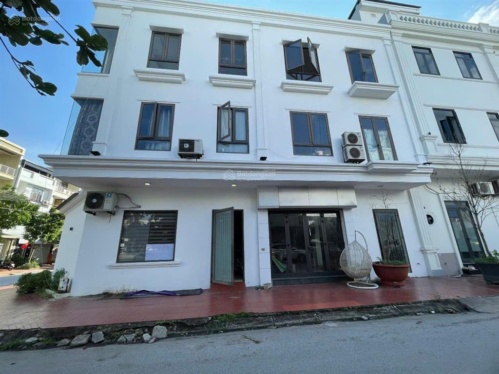 Đất nền bán tại phạm ngọc thạch, tân phong, 20,5 tỷ, 103m2, chính chủ, hot!