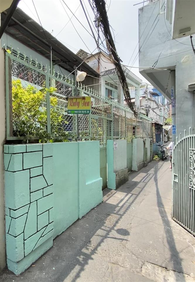 Cần bán căn nhà diện tích lớn, vị trí vàng, khu vực trung tâm phường 2, quận 5, tp. hcm