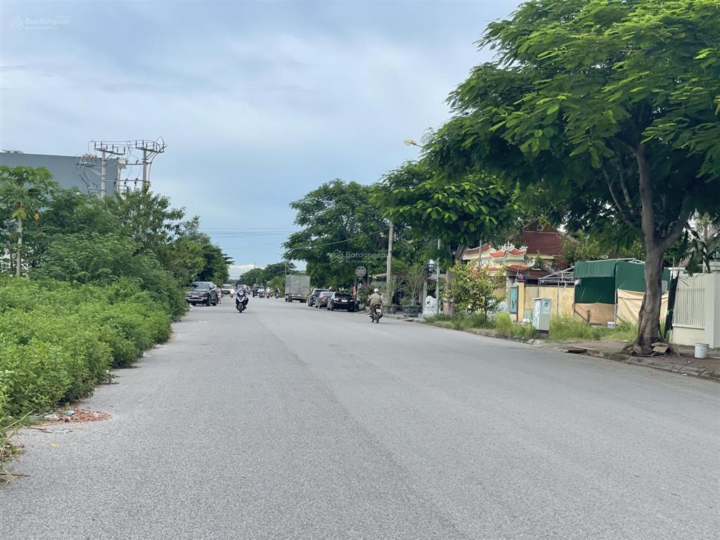 Lô đất đấu giá anh dũng 8, dương kinh, 182m2, mặt tiền 9m  hướng tây bắc. đường 25m kinh doanh