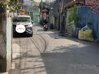 Nhà hẻm sân 2 ôtô đông hòa dĩ an giáp thủ đức 5x20m, 3pn 2wc có pn trệt, 1 gác chỉ 4.95 tỷ tlcc