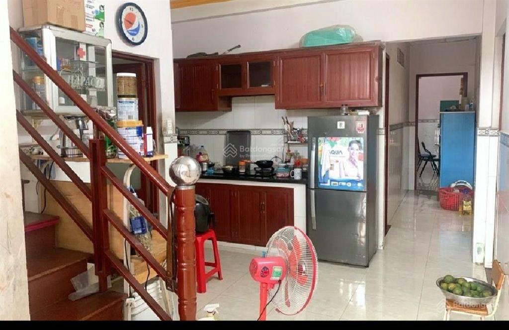Bán gấp nhà hẻm & sân ô tô đông hòa dĩ an giáp thủ đức 127 m2, ngang 5, 4 pn, chỉ 4.9 ty tlcc