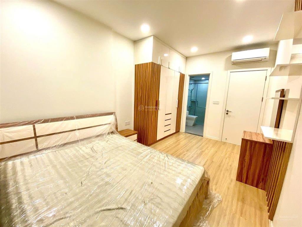 Chủ gửi bán gấp căn hộ ch remax plaza, dt 81m² gồm 2pn2wc, giá 1 tỷ 880, có nội thất, shr