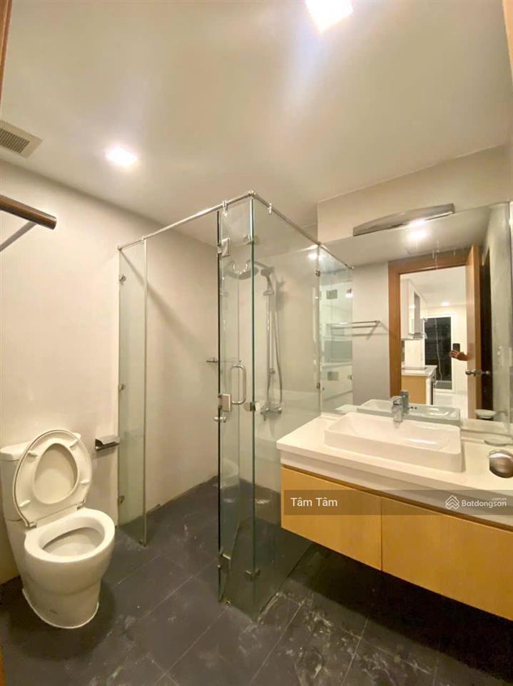 Bán gấp giá siêu mềm cho cc lucky palace, q6, dt 78m², 2pn2wc, giá 4 tỷ 790, kèm nội thất, shr