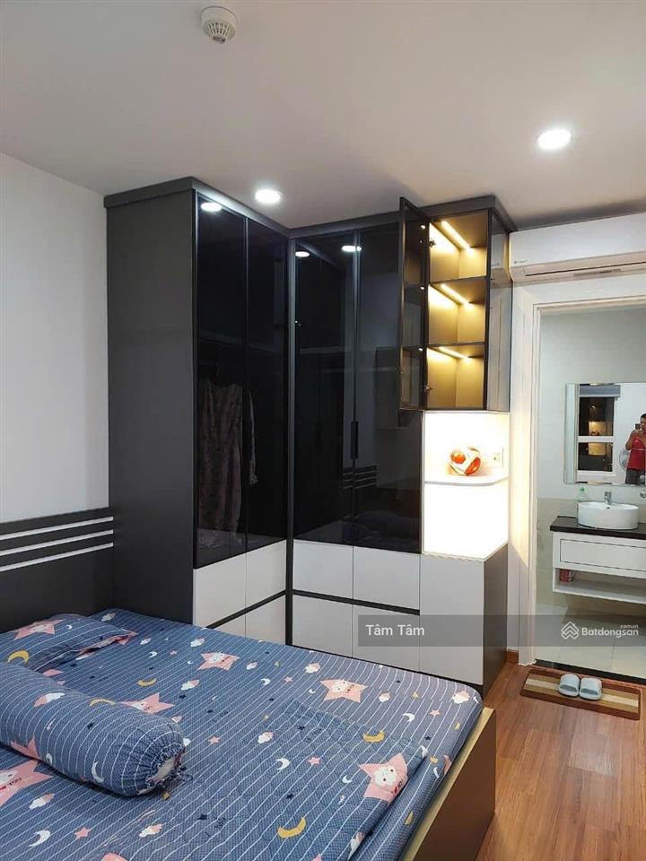 Cần bán gấp, giá cực mềm cc sacomreal, q. tân phú, dt 87m², 2pn 2wc, nội thất xịn, shr