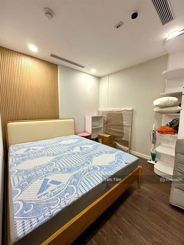 Bán gấp giá siêu mềm cho cc lucky palace, q6, dt 78m2, 2pn 2wc, kèm nội thất, shr