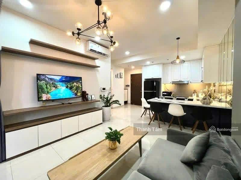 Chính chủ bán gấp ch the tresor, q. 4, dt 75m2, 2pn2wc, giá 3 tỷ 350, nội thất như hình, shr