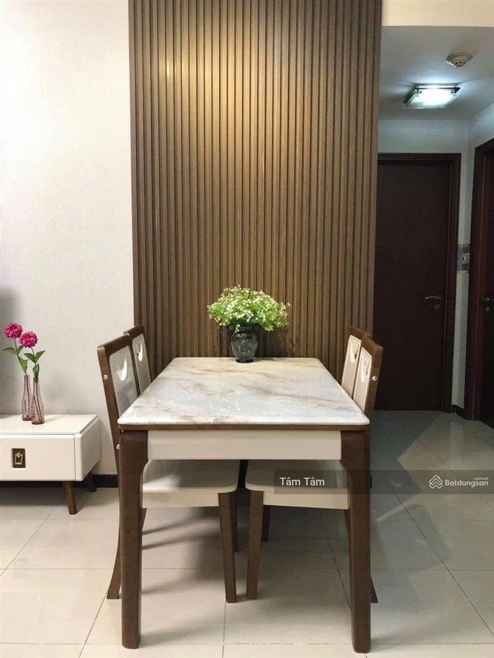 Chính chủ cần bán nhanh cc nguyễn kim q. 10, dt 68m2, 2pn2wc, giá 1 tỷ 750, nội thất bao mới, shr