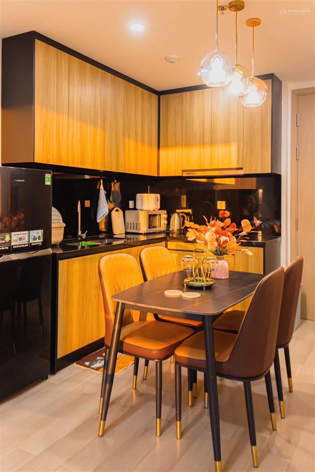 * giá hiếm nhất lumière chỉ 3,55 tỷ sở hữu ngay căn 1pn full nội thất! 54m2