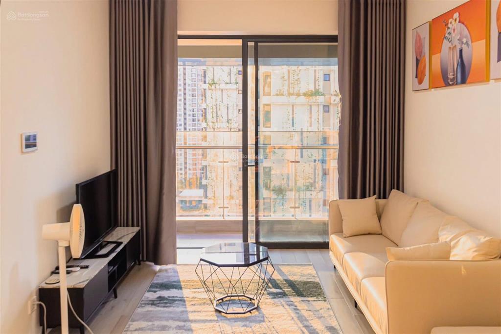 * giá hiếm nhất lumière chỉ 3,55 tỷ sở hữu ngay căn 1pn full nội thất! 54m2