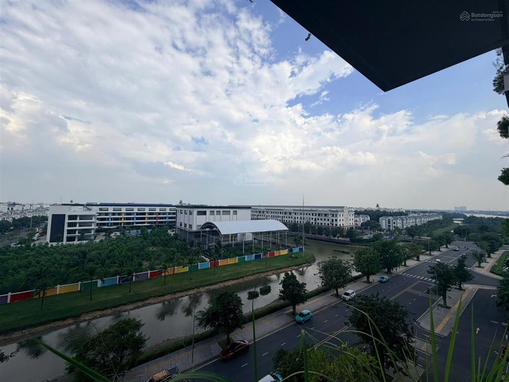 Chủ nhà cắt lỗ gần 1 tỷ.74m tại lumière, một không gian vừa đủ rộng để ở.