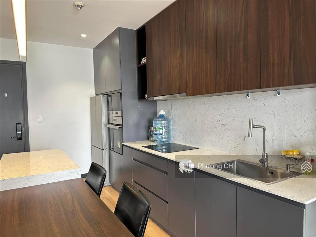 Ch the pegasuite 1 tại tạ quang bửu, q8, giá 1 tỷ 950 có nội thất, tầng trung, dt 70m2, gồm 2pn 2wc