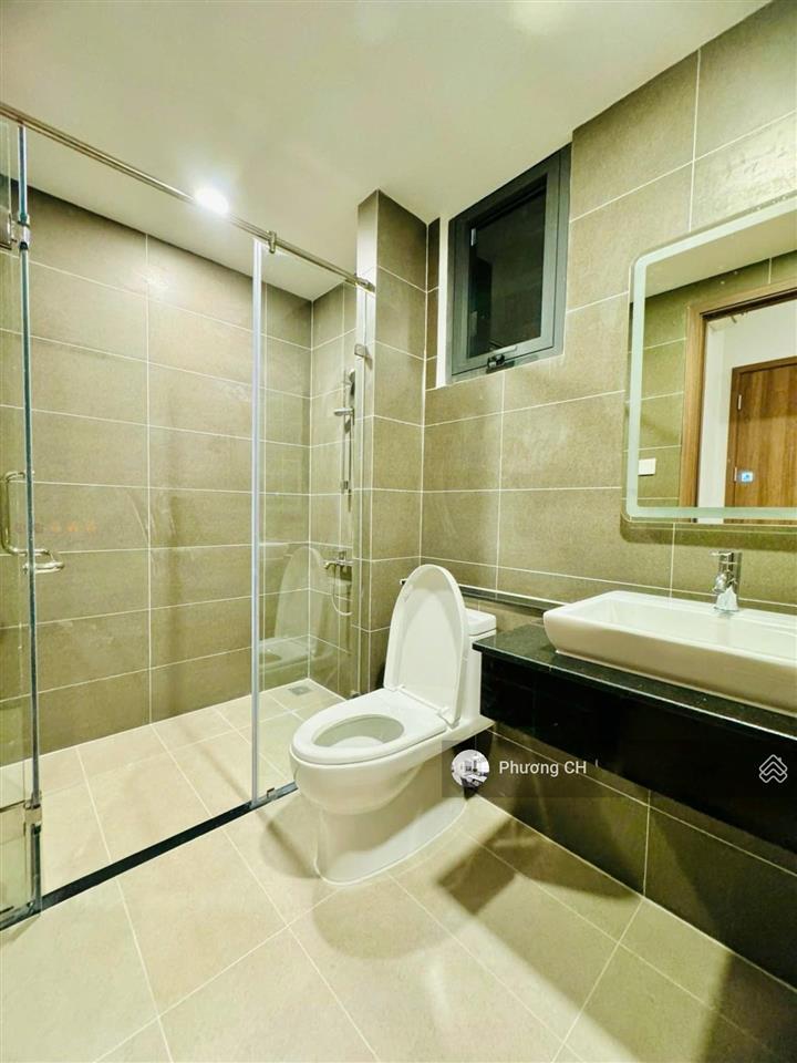 Bán gấp cc vĩnh hội q. 4, diện tích 68m2, thiết kế 2pn 2wc, giá 1 tỷ 840 sẵn nội thất, pháp lý sạch