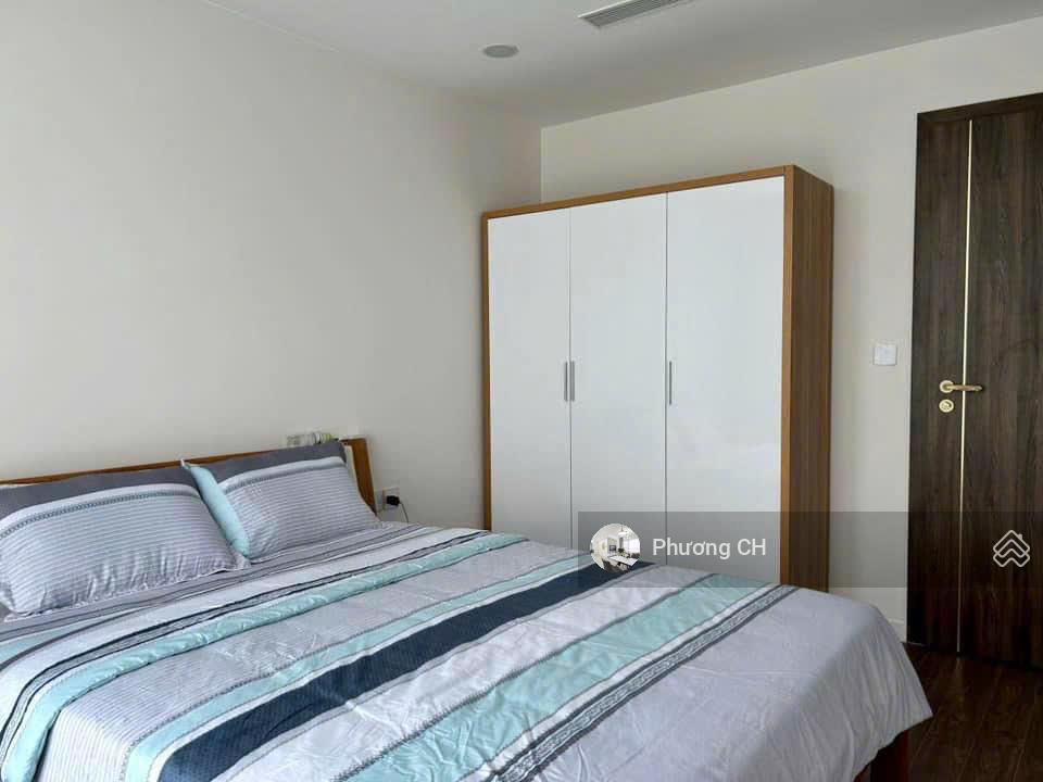 Bán cc res green tower ở thoại ngọc hầu, đầy đủ nội thất, dt 70m2, gồm 2pn 2wc, giá 1 tỷ 720