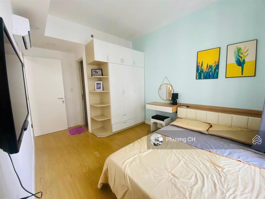 Bán cc res green tower ở thoại ngọc hầu, đầy đủ nội thất, dt 70m2, gồm 2pn 2wc, giá 1 tỷ 720