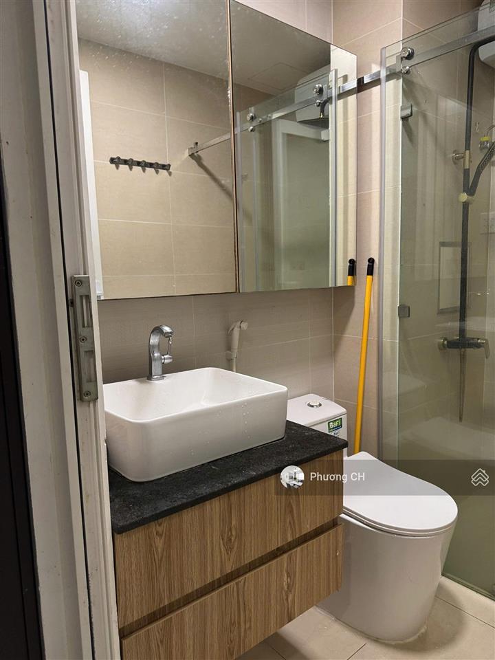 Bán gấp cc đông hưng q12, dt 73m2, thiết kế 2pn 2wc, giá 1 tỷ 680 có nội thất đầy đủ