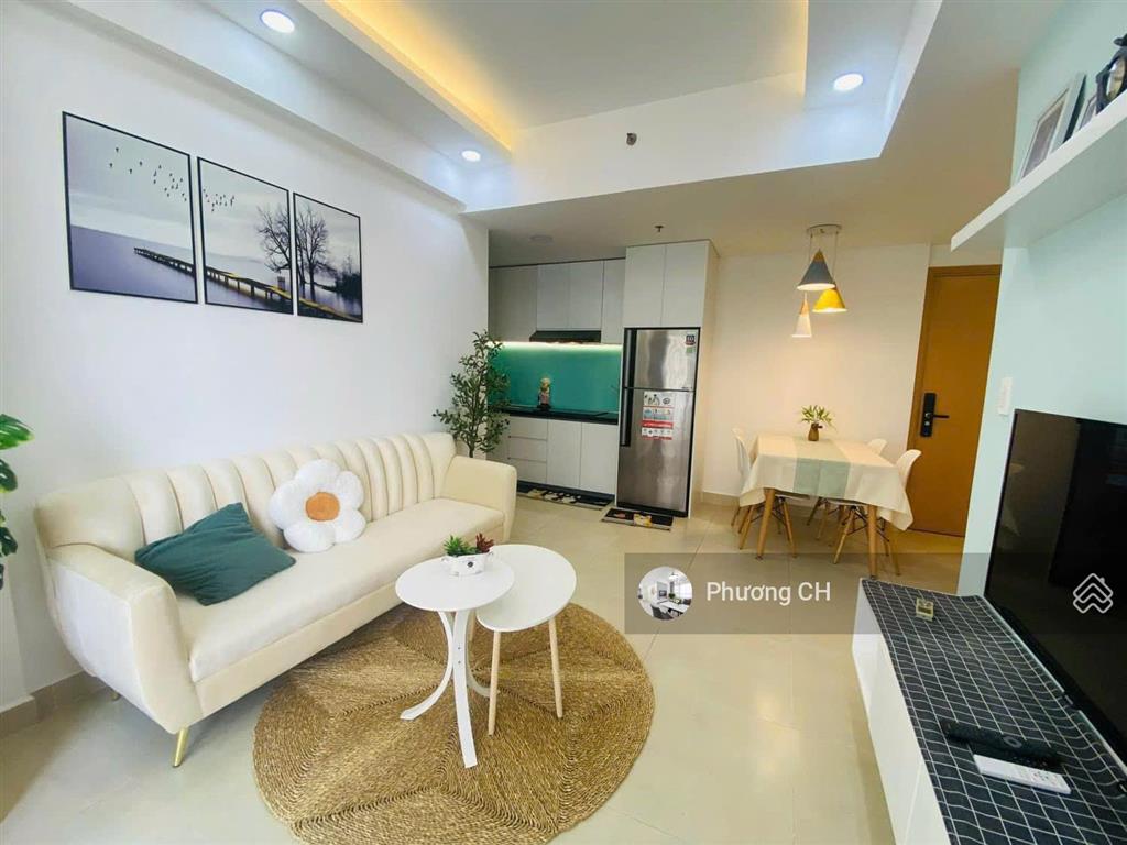 Bán cc res green tower ở thoại ngọc hầu, giá 1 tỷ 720 đầy đủ nội thất, dt 70m2, gồm 2pn 2wc