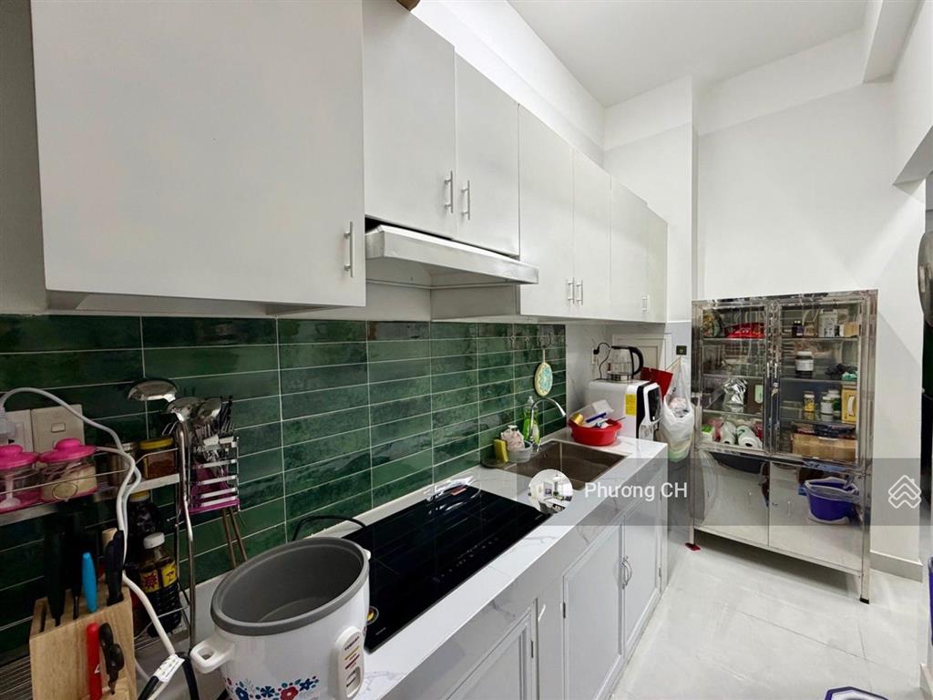 Bán gấp cc phú thọ tại nguyễn thị nhỏ, q11, diện tích 66m2, gồm 2pn 2wc, giá 1 tỷ 680, shr