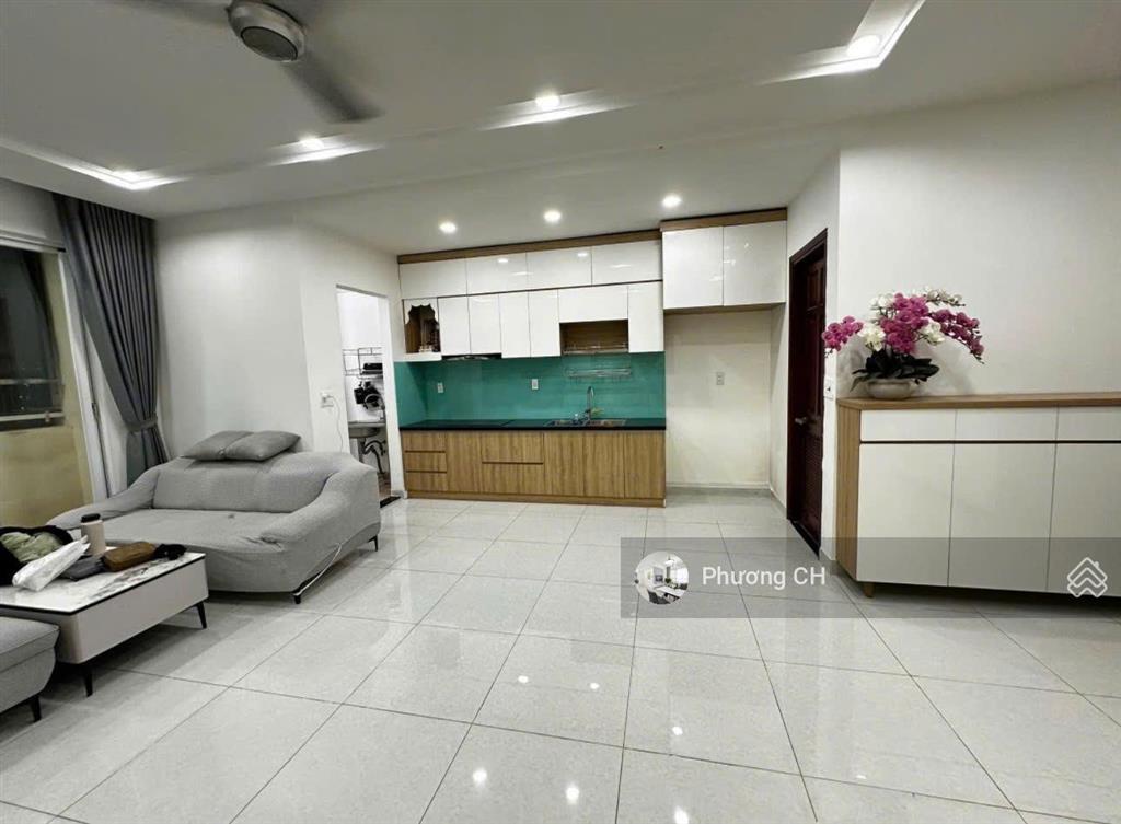 Sang chủ gấp cc ngô gia tự q. 10, dt 72m2, thiết kế 2pn 2wc, pháp lý sạch, giá 1 tỷ 630
