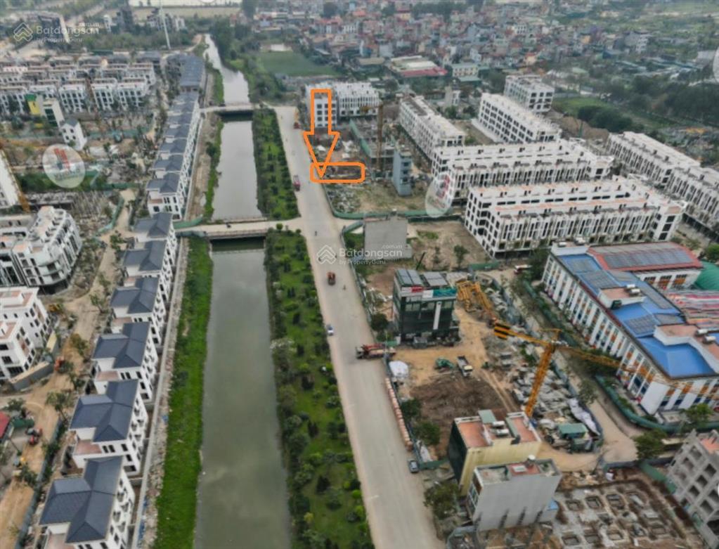 Bán nhà liền kề bờ sông đường 25m đối diện 24 tòa chung cư, vị trí kd nhà hàng đỗ 20 ô tô