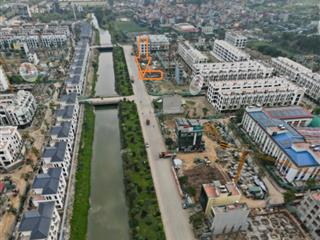 Bán nhà liền kề bờ sông đường 25m đối diện 24 tòa chung cư, vị trí kd nhà hàng đỗ 20 ô tô