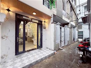 Nhà 2 tầng kiệt 368/ hoàng diệu full nội thất