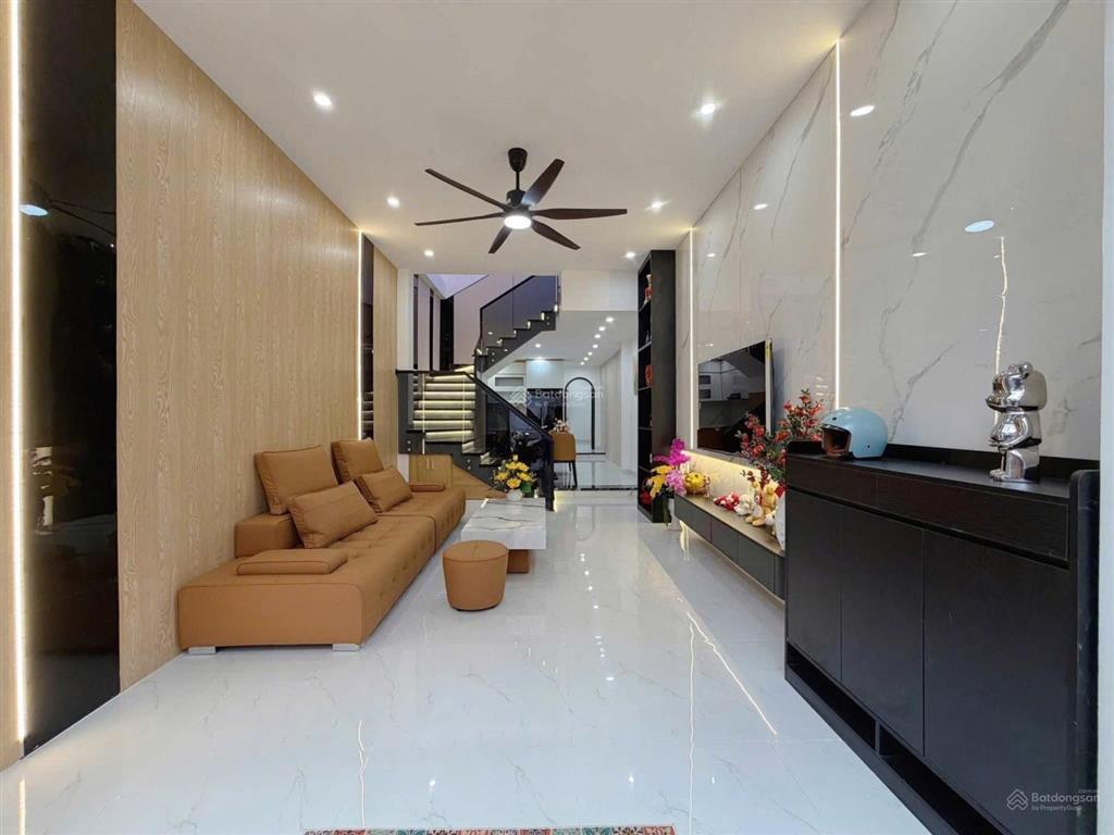 Bán nhà 2 tầng kiệt oto 5m hoàng diệu, 83m2