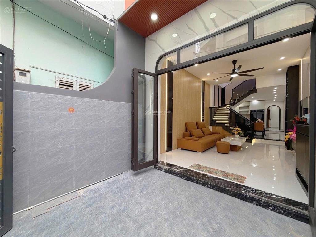 Bán nhà 2 tầng kiệt oto 5m hoàng diệu, 83m2