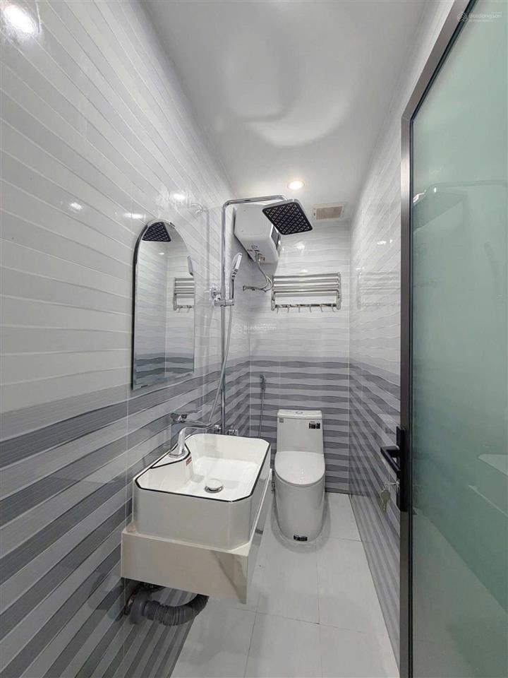 Bán nhà 2 tầng kiệt oto 5m hoàng diệu, 83m2