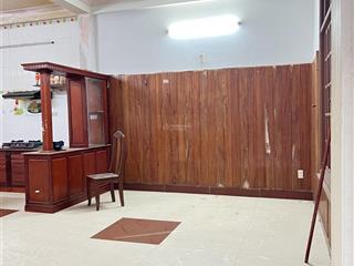 Cho thuê nhà nguyên căn 3,5 tầng kiệt thông ra lê duẩn gần đường. giá mềm