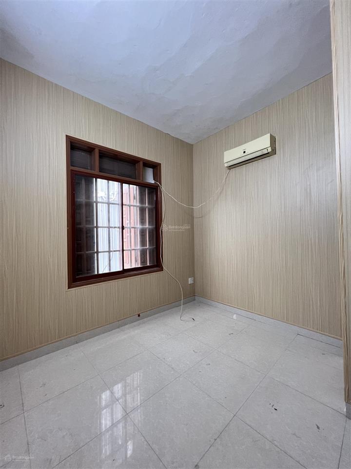 Cho thuê nhà 3,5 tầng kiệt lê duẫn gần đường
