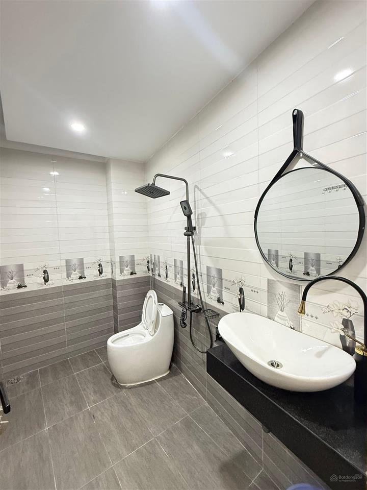 Bán nhanh villa mini 3 tầng kiệt oto 4m tôn đức thắng đối diện bến xe trung tâm