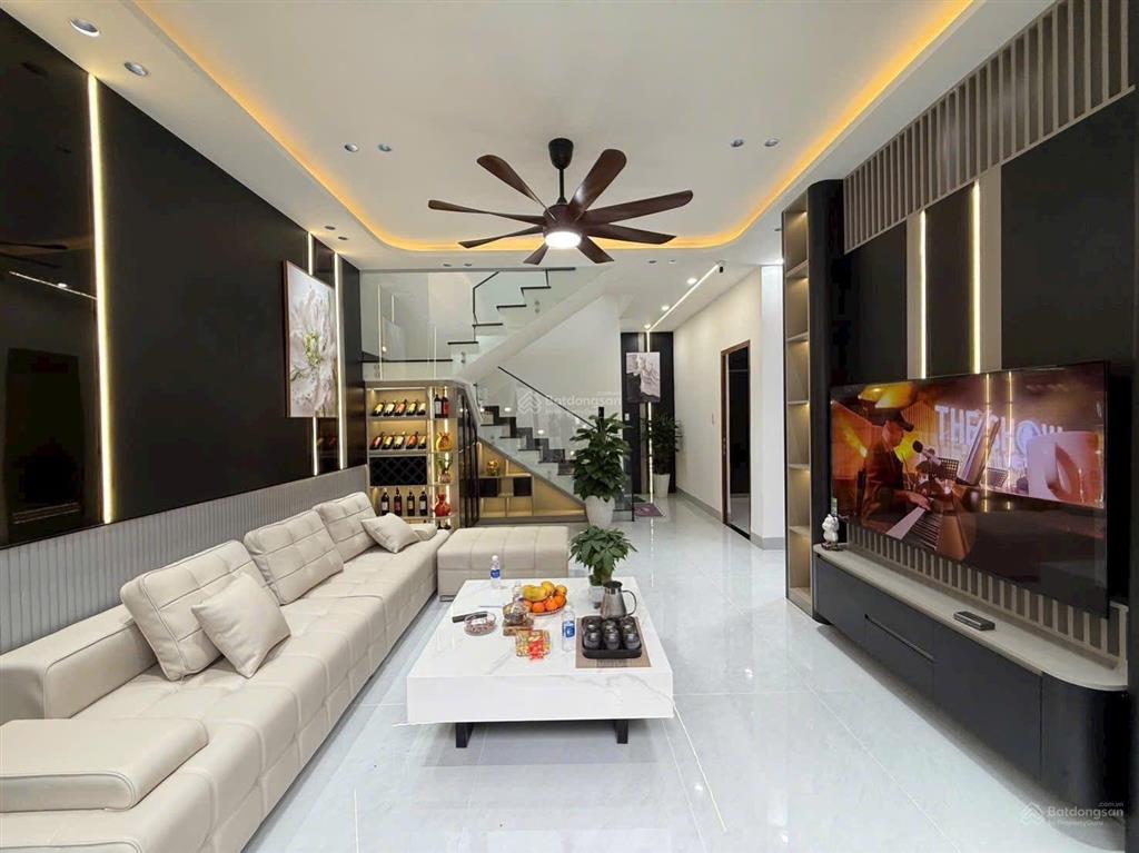 Bán nhanh villa mini 3 tầng kiệt oto 4m tôn đức thắng đối diện bến xe trung tâm