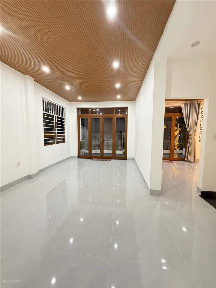 Bán nhanh villa mini 3 tầng kiệt oto 4m tôn đức thắng đối diện bến xe trung tâm