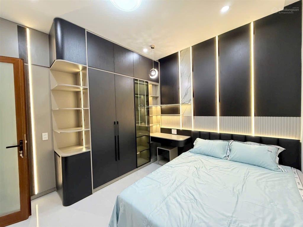 Bán nhanh villa mini 3 tầng kiệt oto 4m tôn đức thắng đối diện bến xe trung tâm
