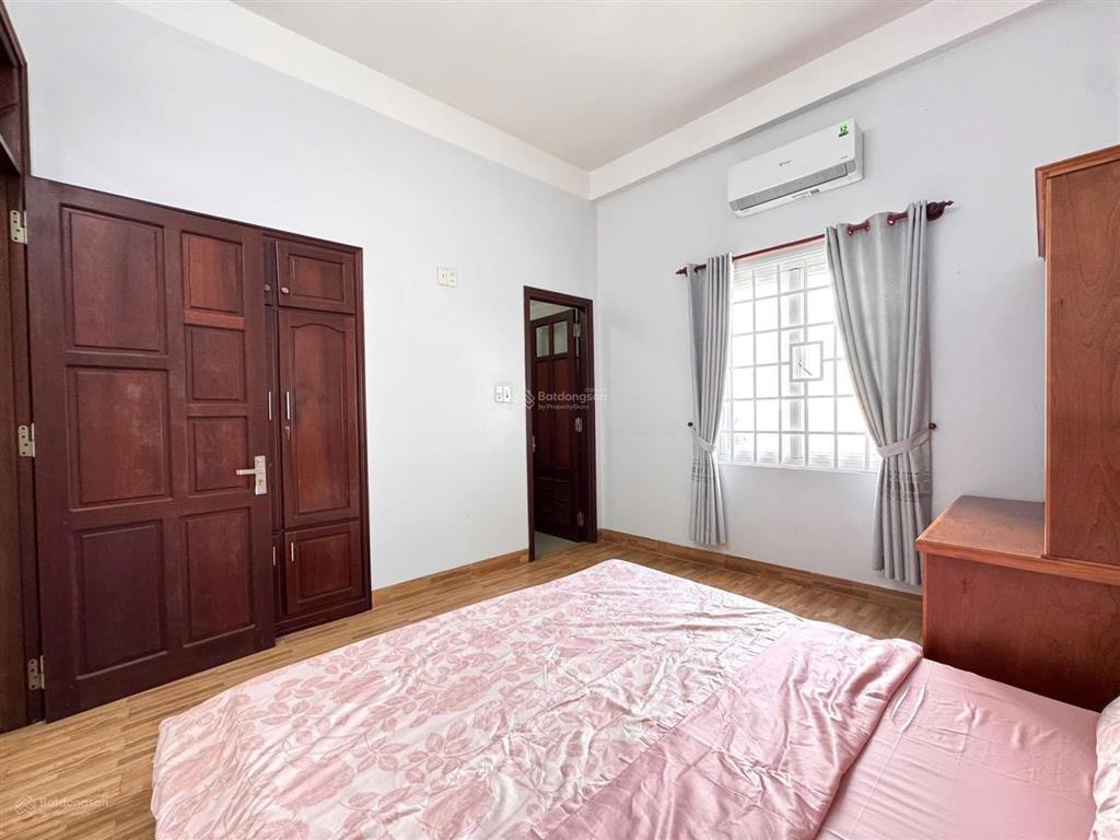 Bán nhà 3 tầng 3 mê mặt tiền đường hoà an9