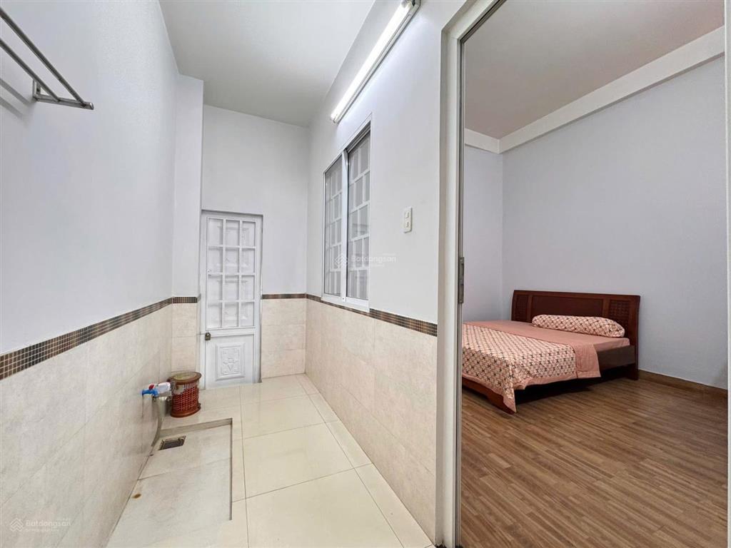 Bán nhà 3 tầng 3 mê mặt tiền đường hoà an9