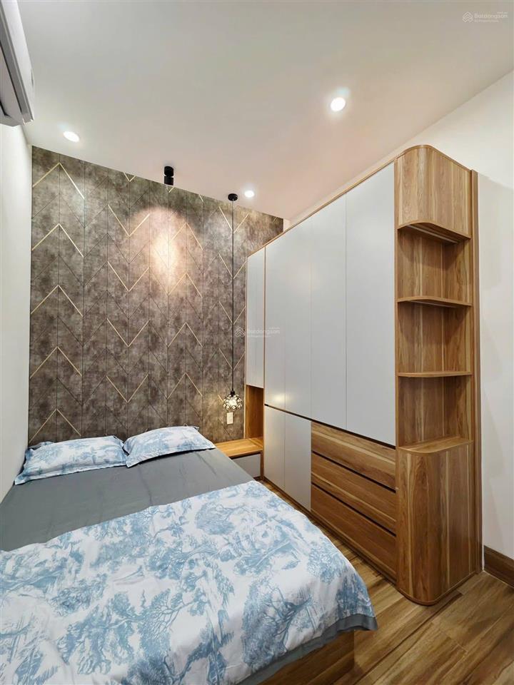 Bán nhà 2 tầng kiệt 120 lý thái tổ full nội thất cách đường 40mét