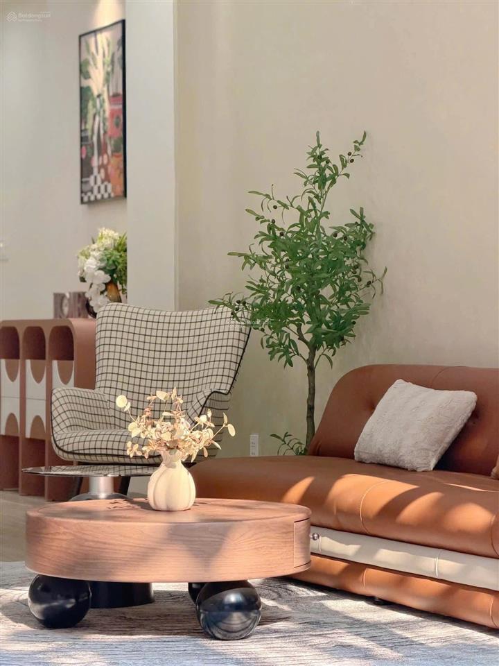 Nhà đẹp 4 tầng kiệt nguyễn văn linh ngay tttp, sát đường chính