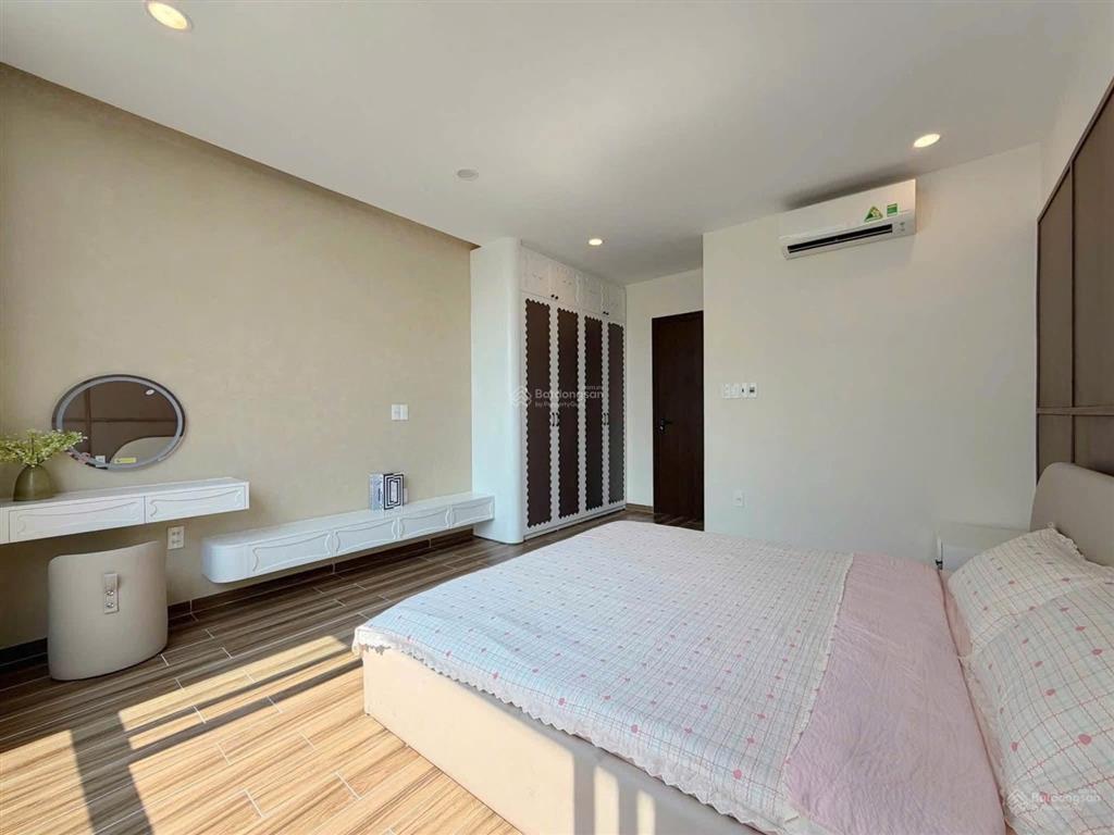 Nhà đẹp 4 tầng kiệt nguyễn văn linh ngay tttp, sát đường chính