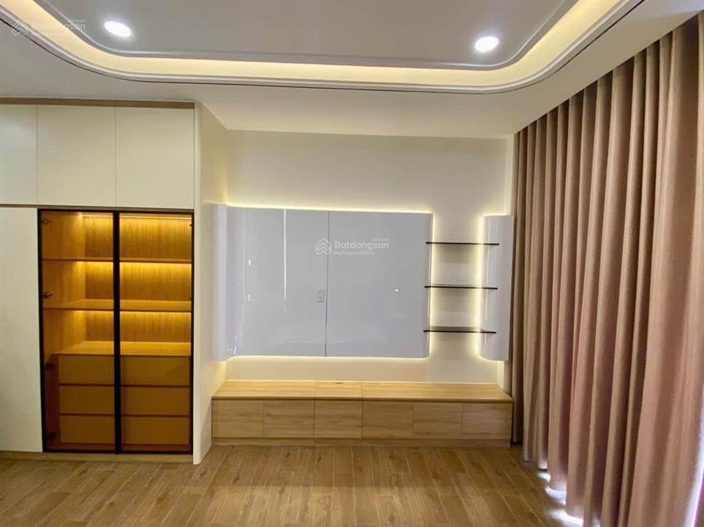 Chỉ hơn 5 tỷ  nhà đẹp 63m2  hẻm ô tô thông  sát nguyễn duy trinh.