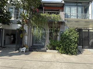 Bán nhà đướng số 1, hẻm ô tô, 51m2, 2 tầng giá 4.29 tỷ