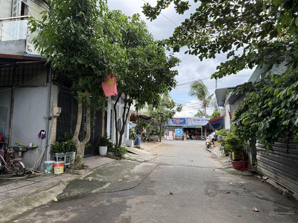 Đón đầu hạ tầng lô đất 50m đường lò lu khu bàn cờ giá 3.4 tỷ  0937 099 ***